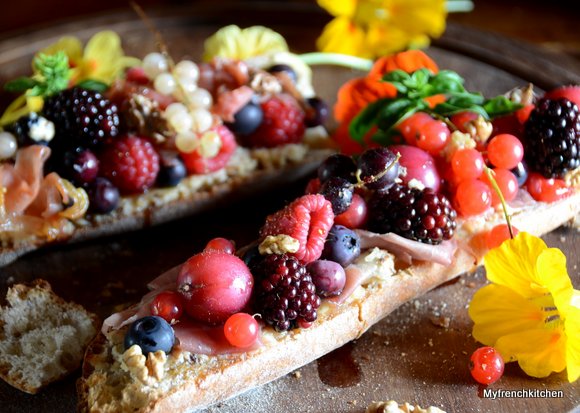 baguette aux fruits rouges 4593x3264