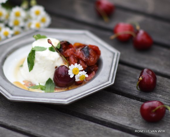 cottage cheese with roasted honey tomatoes-009