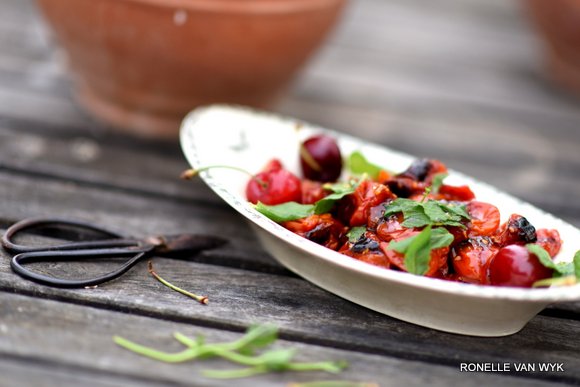 cottage cheese with roasted honey tomatoes-010