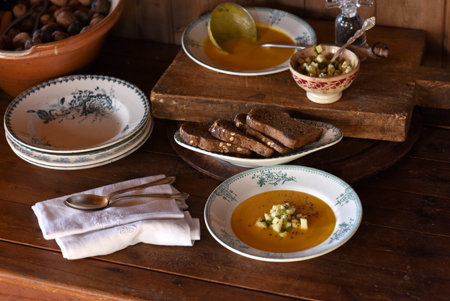 veloute-de-carrotte-aux-pommes-et-cumin-002